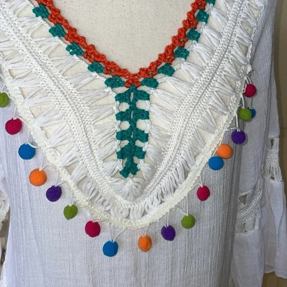 Beach by Exist Pom Pom and Crochet Swimsuit Coverup Size S/M - Picture 4 of 11